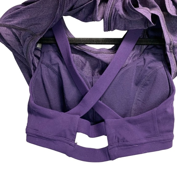 Lululemon Twist & Reach Bra and Tank - Picture 4 of 7